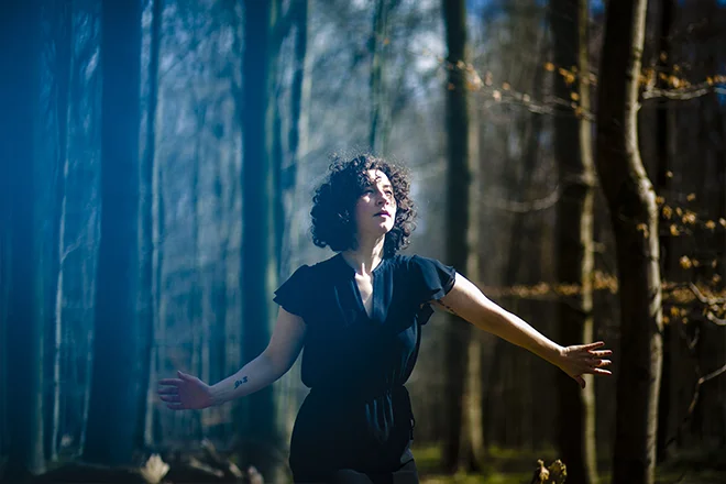 [Foto: Zeitgenössischer Tanz]